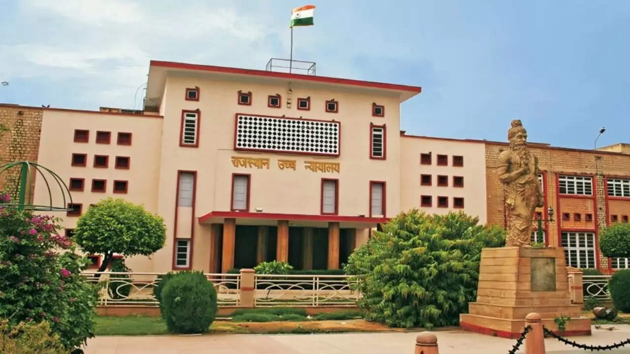 पंचायत-निकाय चुनाव में देरी पर हाईकोर्ट ने दिखाए सख्त तेवर, मुख्य चुनाव आयुक्त को अवमानना का नोटिस