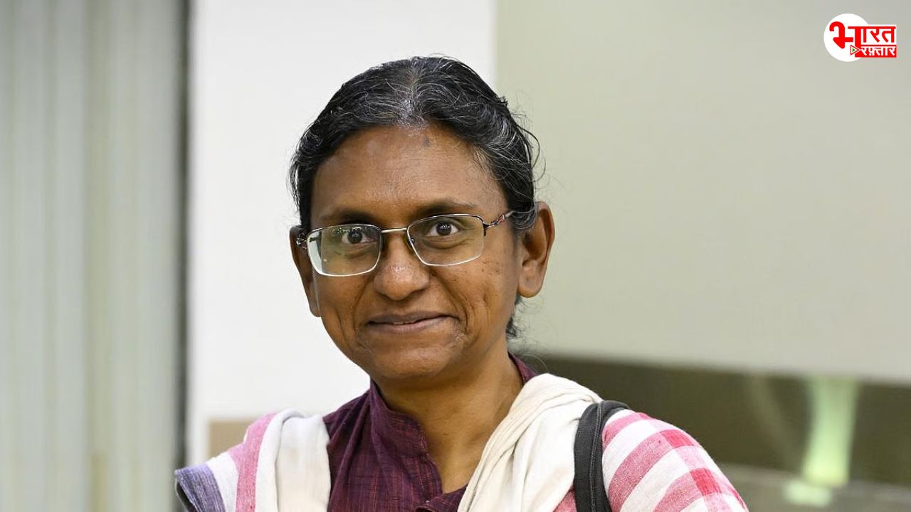 मीनाक्षी नटराजन को सुप्रीम कोर्ट से झटका, कहा- चुनावी प्रक्रिया में दखल नहीं, कांग्रेस नेताओं का सड़क पर जोरदार प्रदर्शन