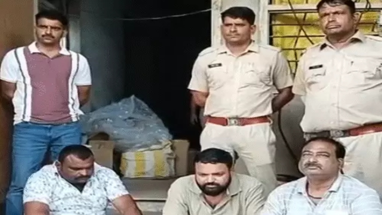 भीलवाड़ा में पुलिस ने पकड़ी MD ड्रग बनाने की फैक्ट्री, MP के मास्टरमाइंड समेत 3 अरेस्ट