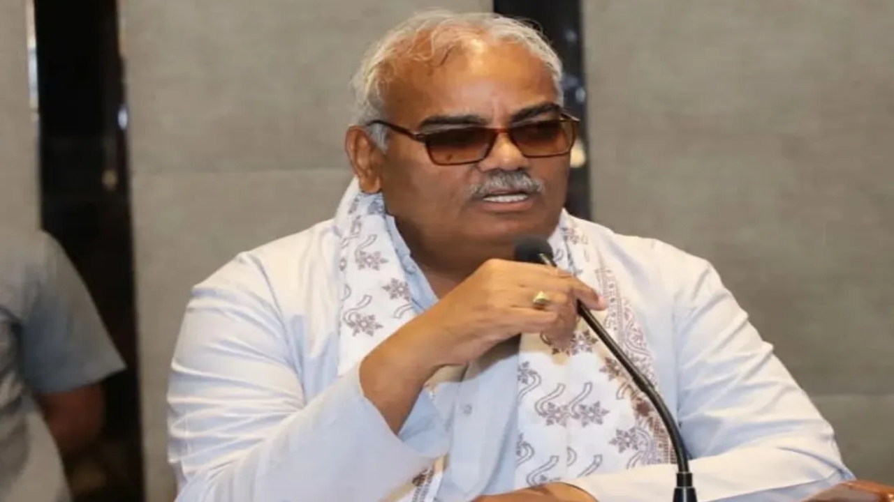 'ओबीसी आयोग की रिपोर्ट मिलते ही करवाएंगे चुनाव...', मंत्री मदन दिलावर का निकाय चुनाव पर बड़ा बयान, कांग्रेस पर साधा निशाना
