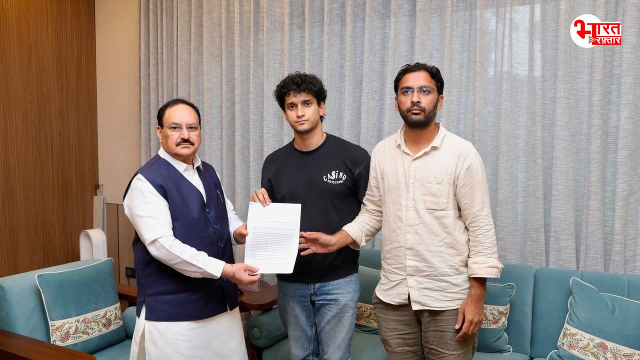 जेपी नड्डा से मिले CJP प्रवक्ता सौरव दास और आशुतोष रांका, सामने आई तस्वीर