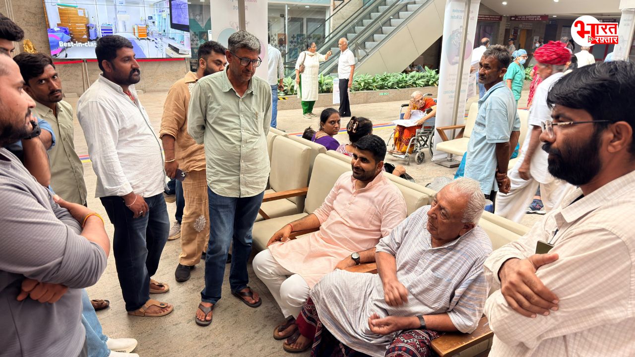 कांग्रेस के पूर्व विधायक अमीन खान के साथ दिखे रविंद्र सिंह भाटी, आखिर ये पक क्या रहा है? 