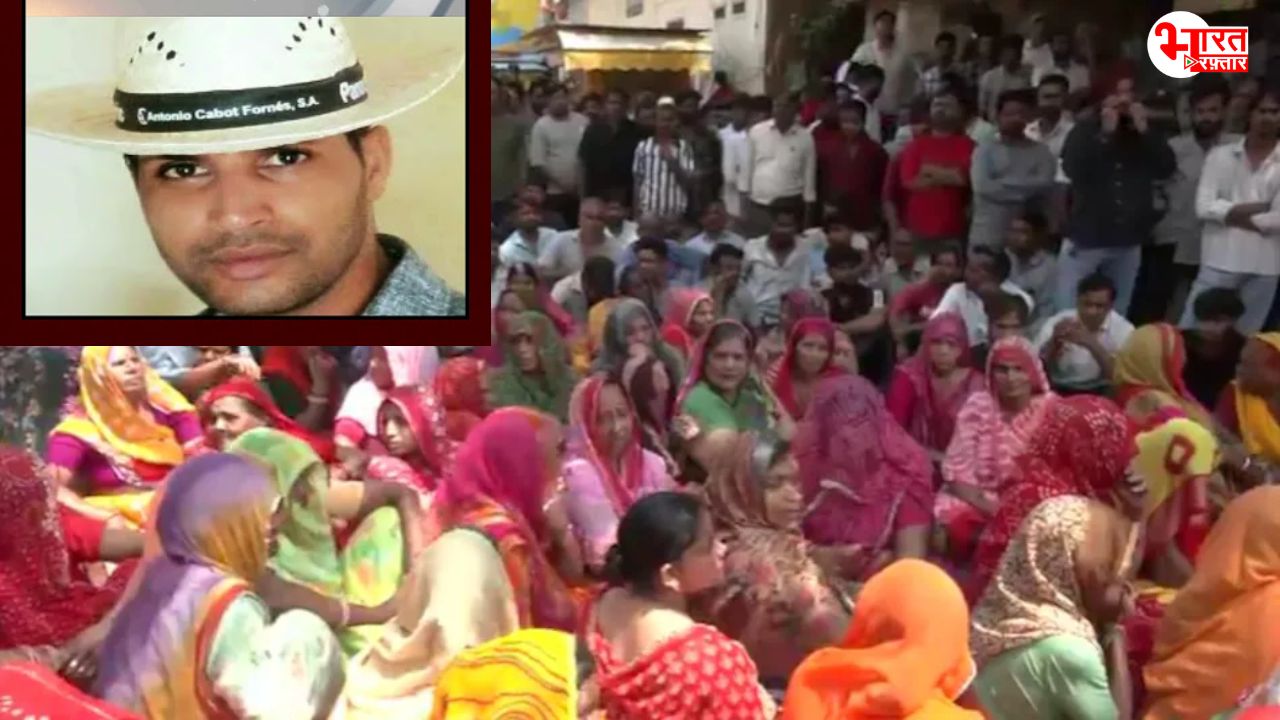 आमेर किले में गाड़ी ले जाने को लेकर विवाद, मुस्लिम युवकों ने हिंदू गाइड को घोंपा चाकू, मोर्चरी के बाहर परिजनों का प्रदर्शन