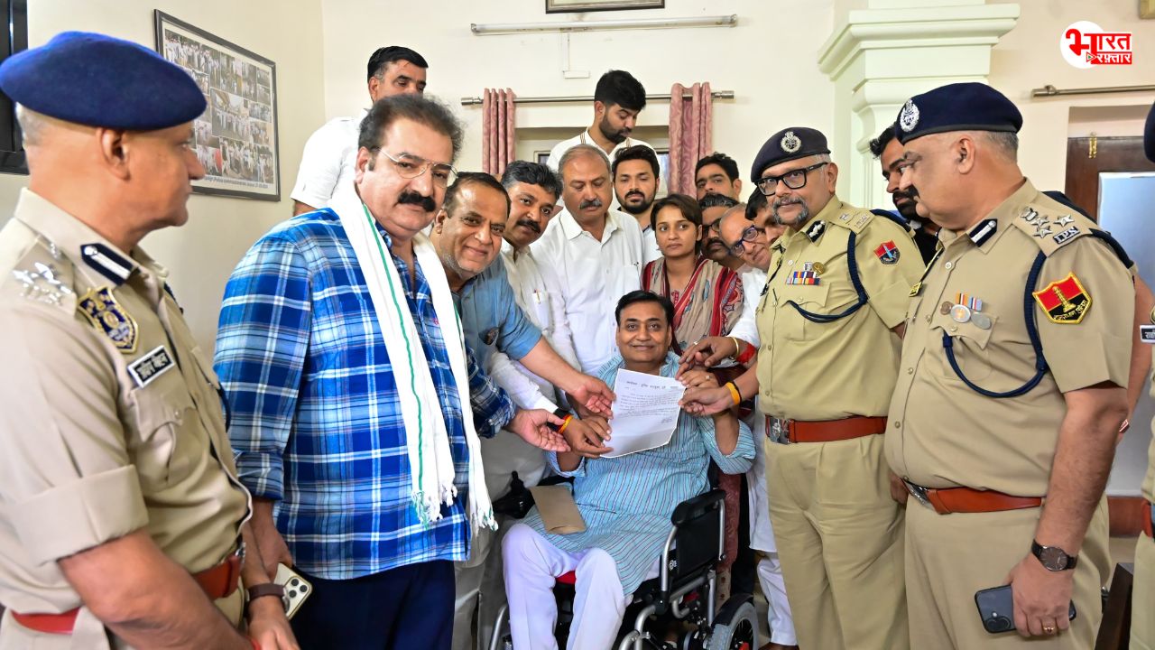जयपुर में 40 घंटे बाद कांग्रेस का धरना खत्म, कमिश्नर सचिन मित्तल से मुलाकात के बाद डोटासरा का बड़ा फैसला