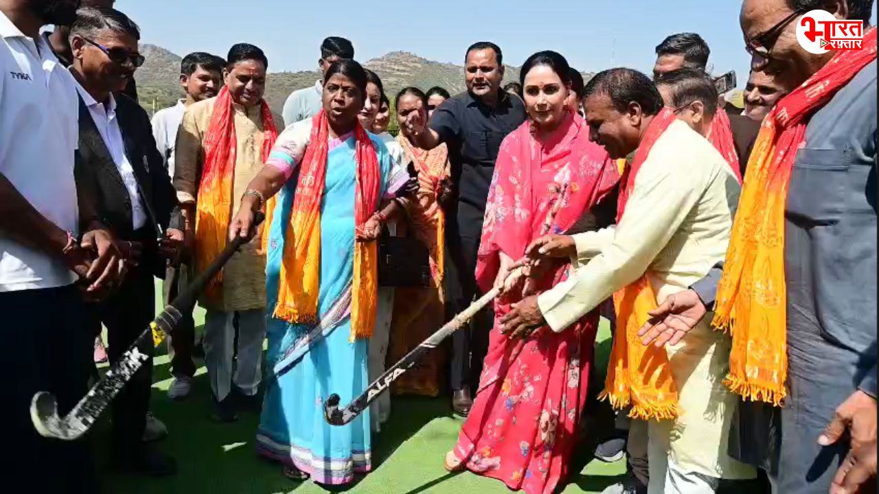 Ajmer में 37वीं अखिल भारतीय हॉकी प्रतियोगिता में पहुंचीं डिप्टी CM दिया कुमारी, खिलाड़ियों का बढ़ाया हौसला